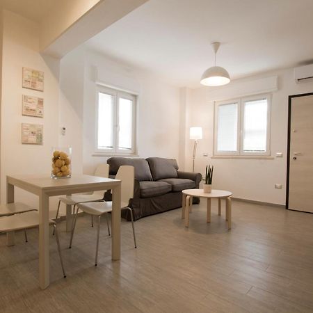 Excelsior Apartment Piombino Exterior photo